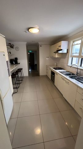 Glebe - Photo 3