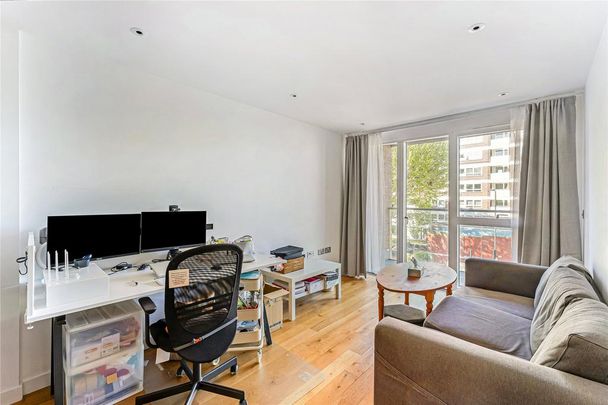 1 bedroom flat to rent - Photo 1