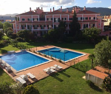 Apartamento T3+1 Duplex com Piscina - Quinta da Beloura I - Photo 2