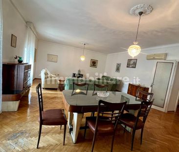 Trilocale via San Lazzaro 17, Borgo Teresiano, Trieste - Foto 2