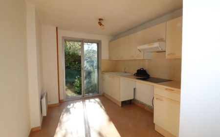 Appartement à louer 2 pièces • 47,50 m2 Roquevaire - Photo 4