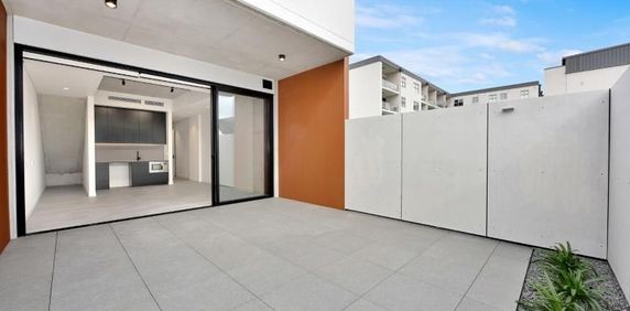 ARTHOUSE DESIGNER LIVE/WORK CREATIVE TERRACE WITH 45m² STUDIO - Photo 2