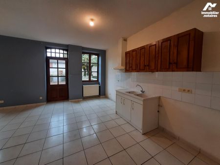 Maison mitoyenne centre-village - Photo 2