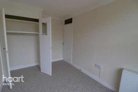 3 bedroom apartment to rent - Photo 3