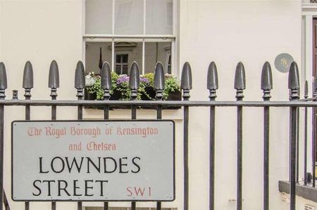 Lowndes Street, London, SW1X - Photo 2