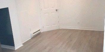 BEAU 1 1/2 FRAÎCHEMENT RÉNOVÉ TOUT INCLUS/MEUBLÉ À PROXIMITÉ DE TOUS LES SERVICES À LAVAL - Photo 2