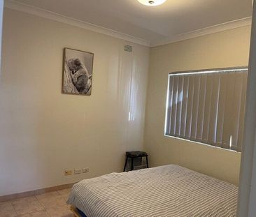 Kingsgrove - Photo 2