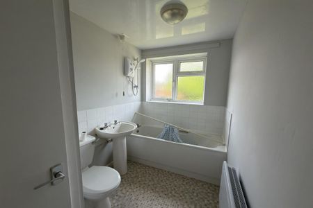 2 bedroom house to rent - Photo 4