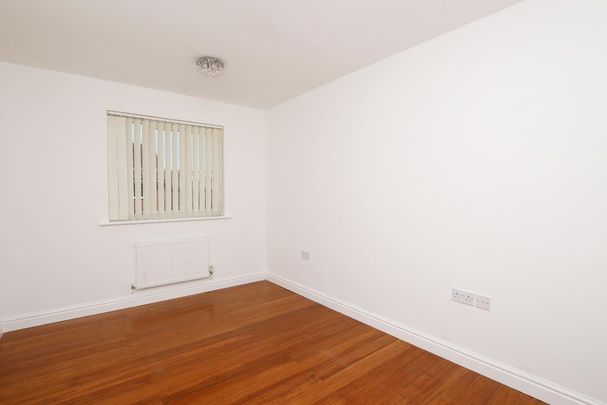 4 bedroom detached house to rent - Photo 1