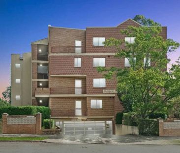 “Spacious & Convenient Living” - Photo 5