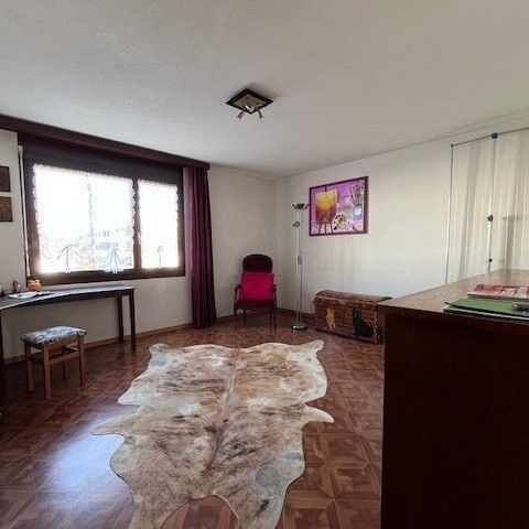 Rent a 3 ½ rooms apartment in Spreitenbach - Photo 1