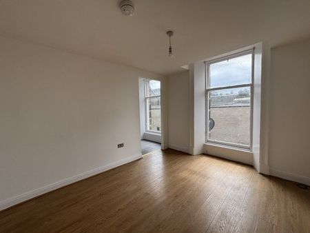 Hume Street, Montrose - Photo 2