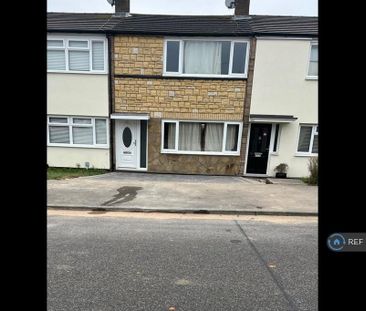 3 bedroom terraced house to rent - Photo 4
