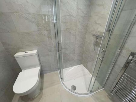 Barge Drive, Southall, UB2 - Photo 5