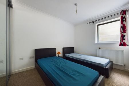 2 bedroom apartment to rent - Photo 5