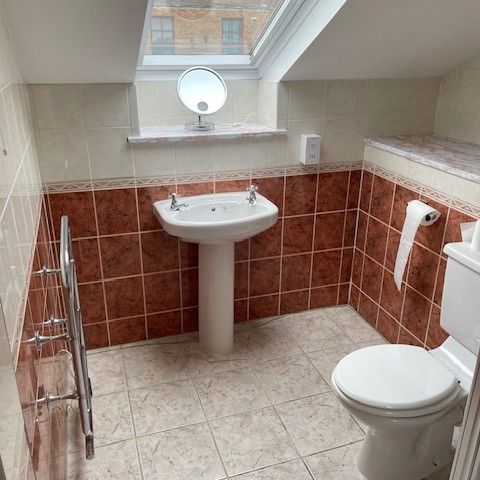 The Moorings, Commercial Street, Leith (Ref: 00000083) - Photo 1