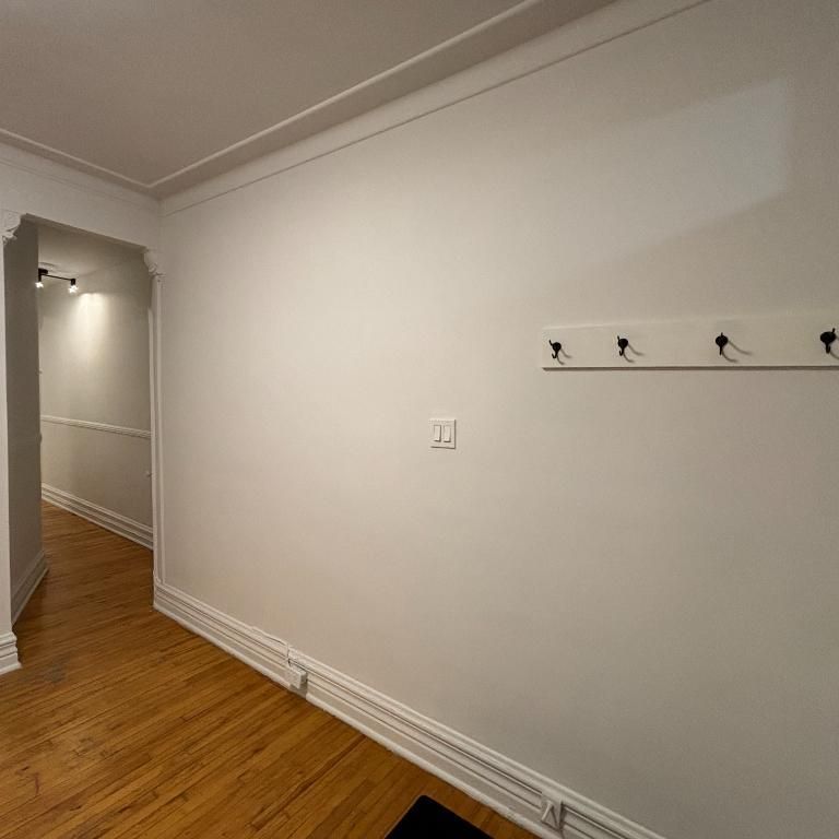 Appartement 4 1/2 - À louer - Photo 1