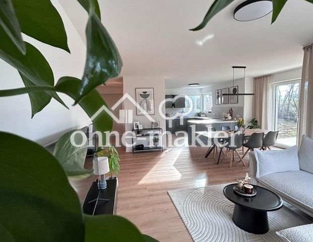 Großzügige, lichtdurchflutete und barrierefreie OG - 3,5 Zimmer Wohnung, einfach zum Wohlfühlen - Photo 1