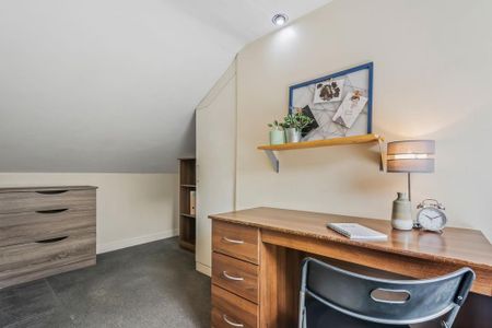 2 bedroom flat to rent - Photo 5