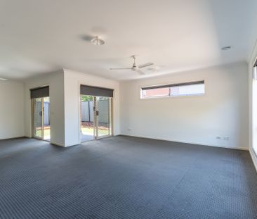 Comfort, Convenience & Space - Perfect Family Living - Photo 2