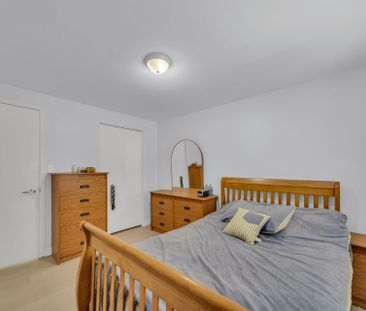 For Lease - 255 Prosperity Drive, Kitchener, Ontario - Photo 2