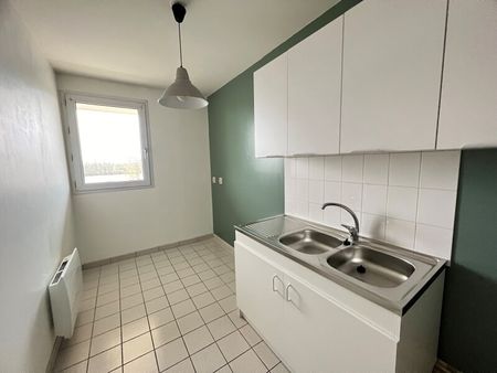 Location Appartement 2 pièces 51m² ORLEANS 45000 - Photo 2