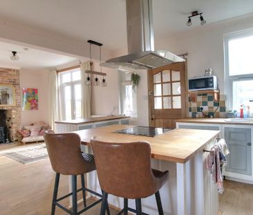 3 bedroom detached house to rent - Photo 6