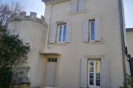 À Camaret-Sur-Aigues (84), villa de 92 m2 à louer avec terra - Photo 4