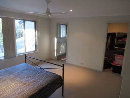 Privacy Plus - Quality Townhouse! - Photo 3