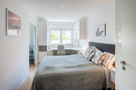 Modern 2-room apartment, near U6 Alte Heide - Photo 5