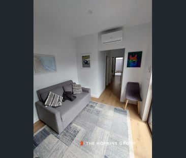 Light & bright spacious 2 bedroom townhouse!! - Photo 4