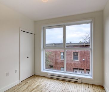 4350 Hotel de Ville - Photo 5