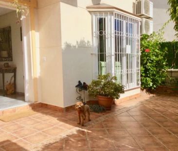 Alquiler de chalet adosado en Calle Cantarranas, 16 - Photo 2