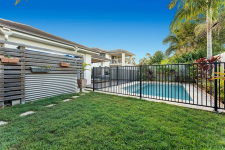 20 Langer Circuit, North Lakes QLD 4509 - House For Rent | Domain - Photo 4