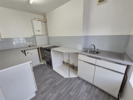1 bedroom flat to rent - Photo 3
