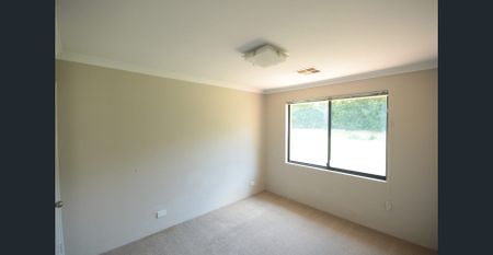 ** WHAT A WHOPPER! ** - Photo 4