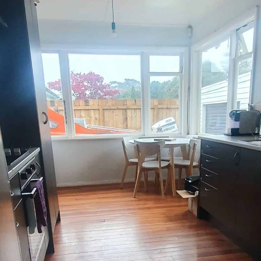 Three Bedroom Home Paraparaumu - Photo 1