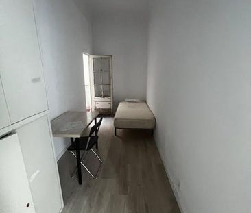 Ronda de la Universitat, Barcelona, Catalonia 08007 - Photo 6