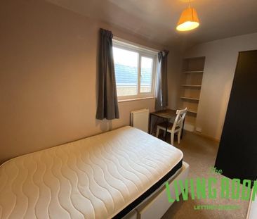 5 bedroom house to rent - Photo 2