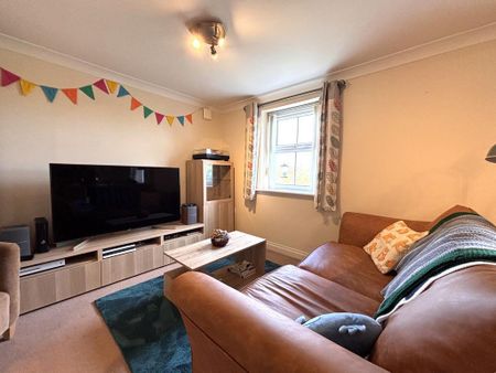 2 bedroom apartment to rent - Photo 3