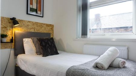 3 bedroom terraced house to rent - Photo 4