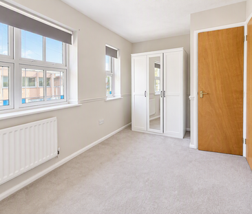 2 bedroom semi-detached house to rent - Photo 6