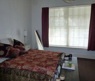 12 Carpenter Street, Brighton VIC 3186 - House For Rent | Domain - Photo 1