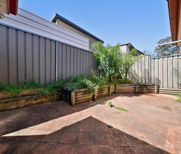 Freshly Painted Granny Flat - Photo 6