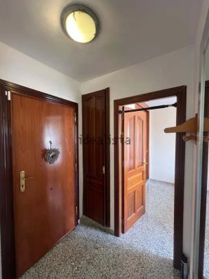 Alquiler de casa o chalet en Calle Gomera, 6 -12 - Photo 1