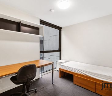 Modern & stylish fully furnished studio apartment. - Photo 3