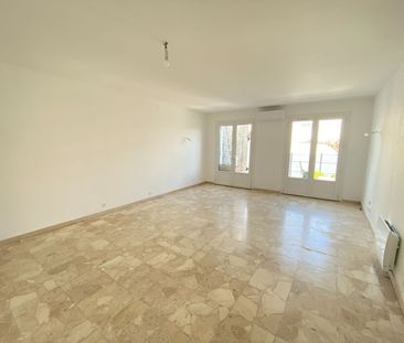 Location maison 3 pièces, 93.70m², Mas-Saintes-Puelles - Photo 2