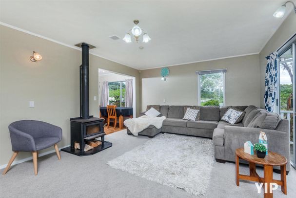 85 Mark Ave, Paparangi - Photo 1
