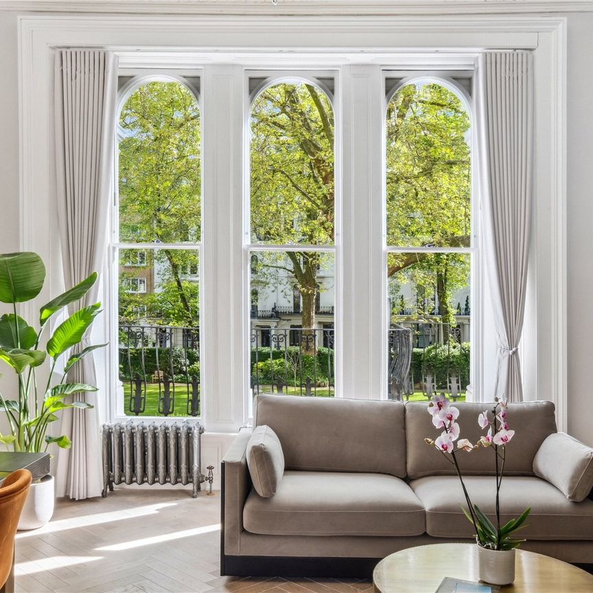 Kensington Gardens Square, W2, London - Photo 1