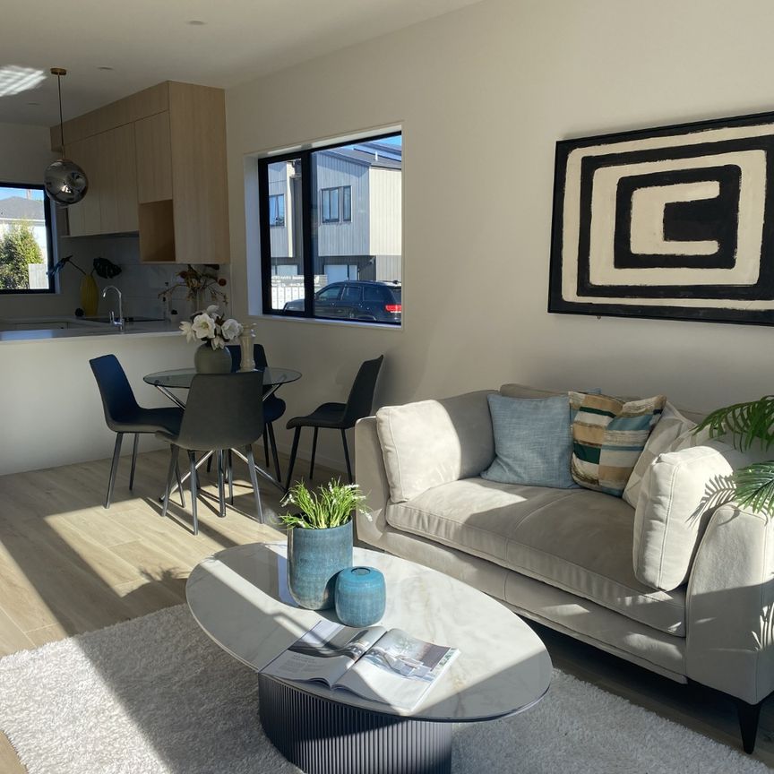 47 Paetai Lane, Te Atatu Peninsula - Photo 1